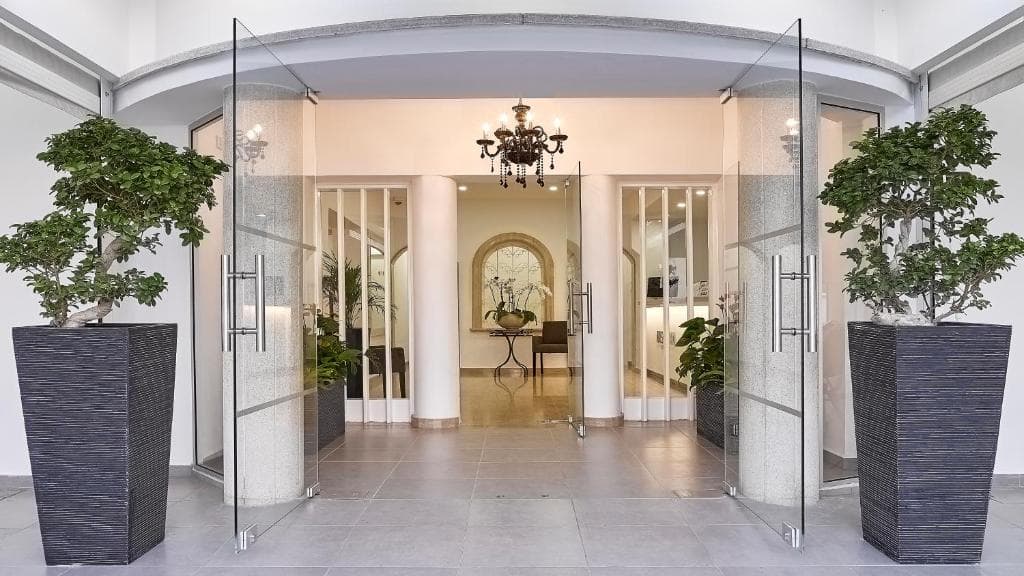 Mikes Kanarium Hotel - 63