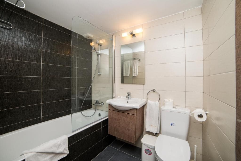 Helios Bay Hotel Apartments - 49