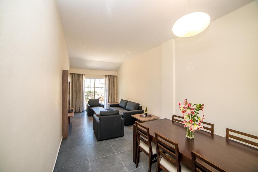 Helios Bay Hotel Apartments - 85