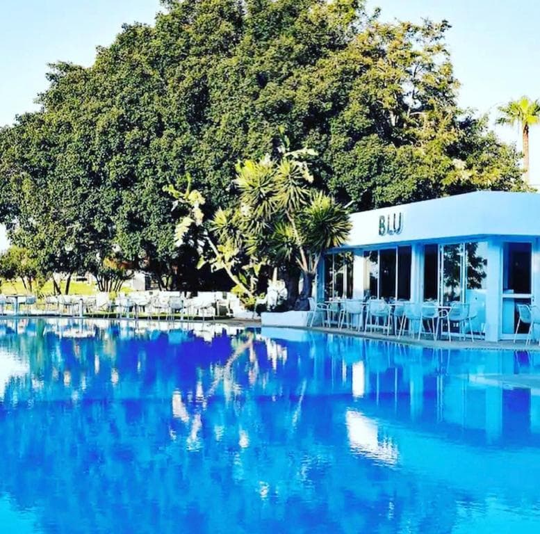 So White Club Resort - 18