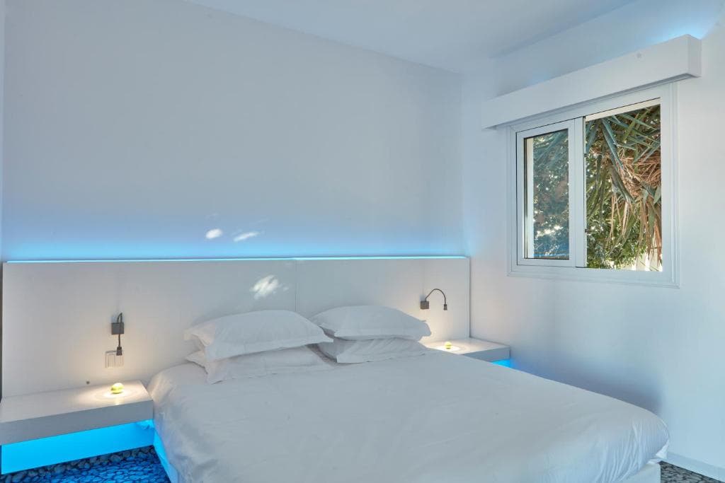 So White Club Resort - 34