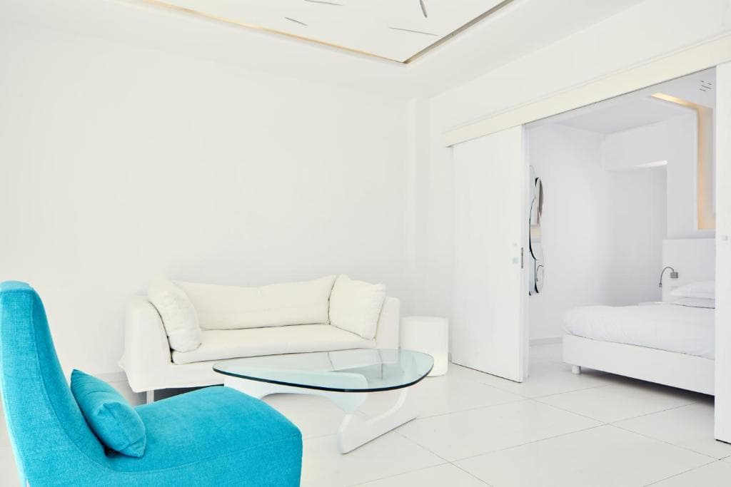 So White Club Resort - 44