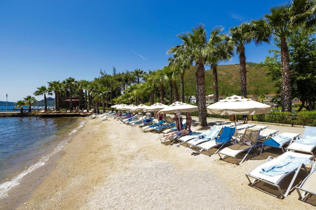 Fortezza Beach Resort - 17