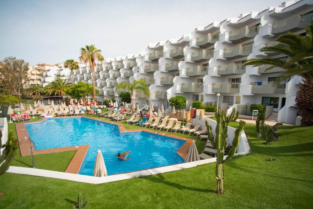 Playa Olid Suites & Apartments