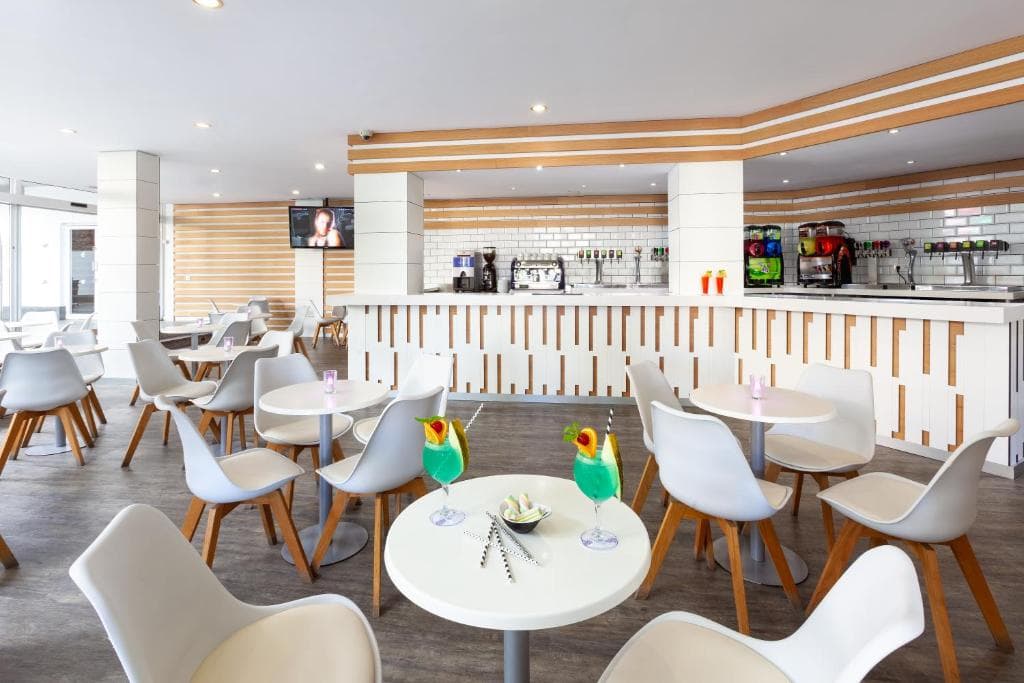 Playa Olid Suites & Apartments - 32