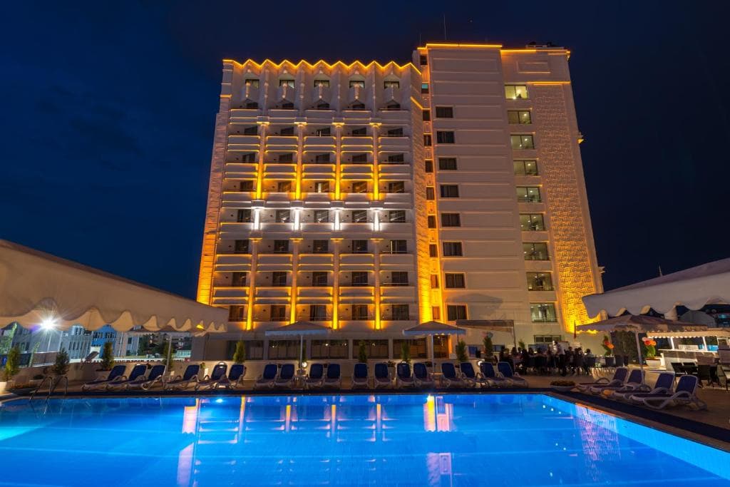 BEST WESTERN PLUS Khan Hotel
