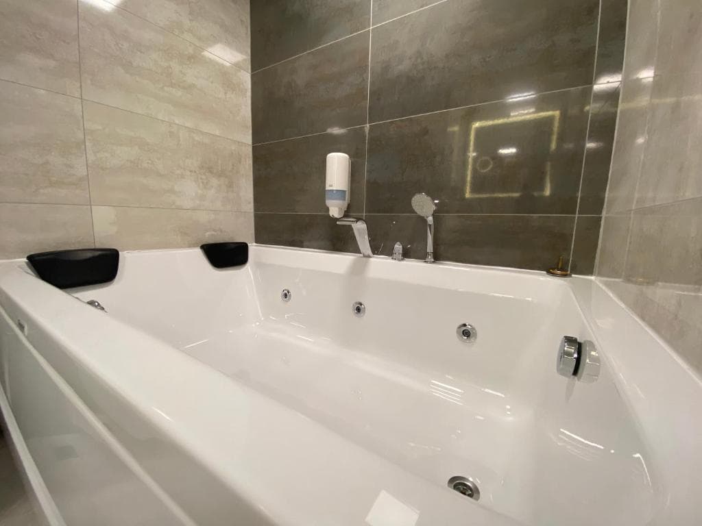 BEST WESTERN PLUS Khan Hotel - 26