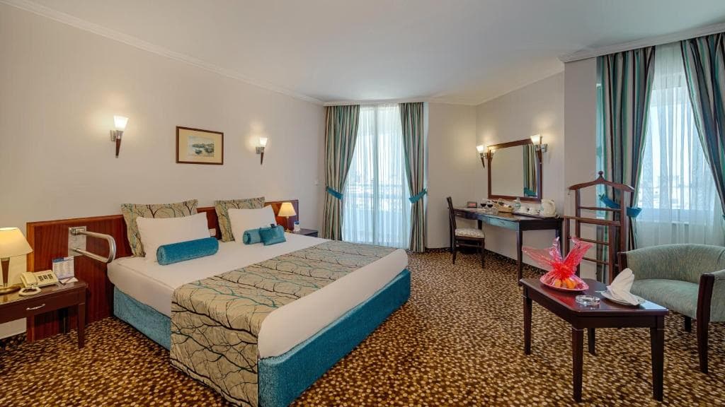 BEST WESTERN PLUS Khan Hotel - 41
