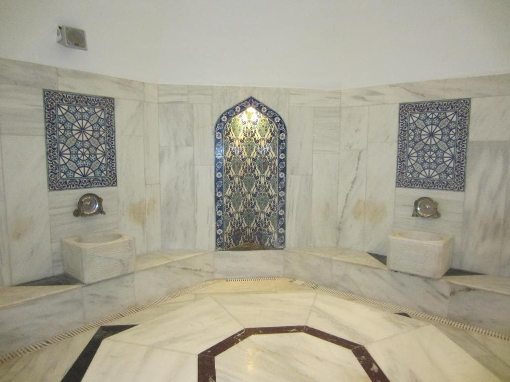 Golden Lotus Hotel - 17