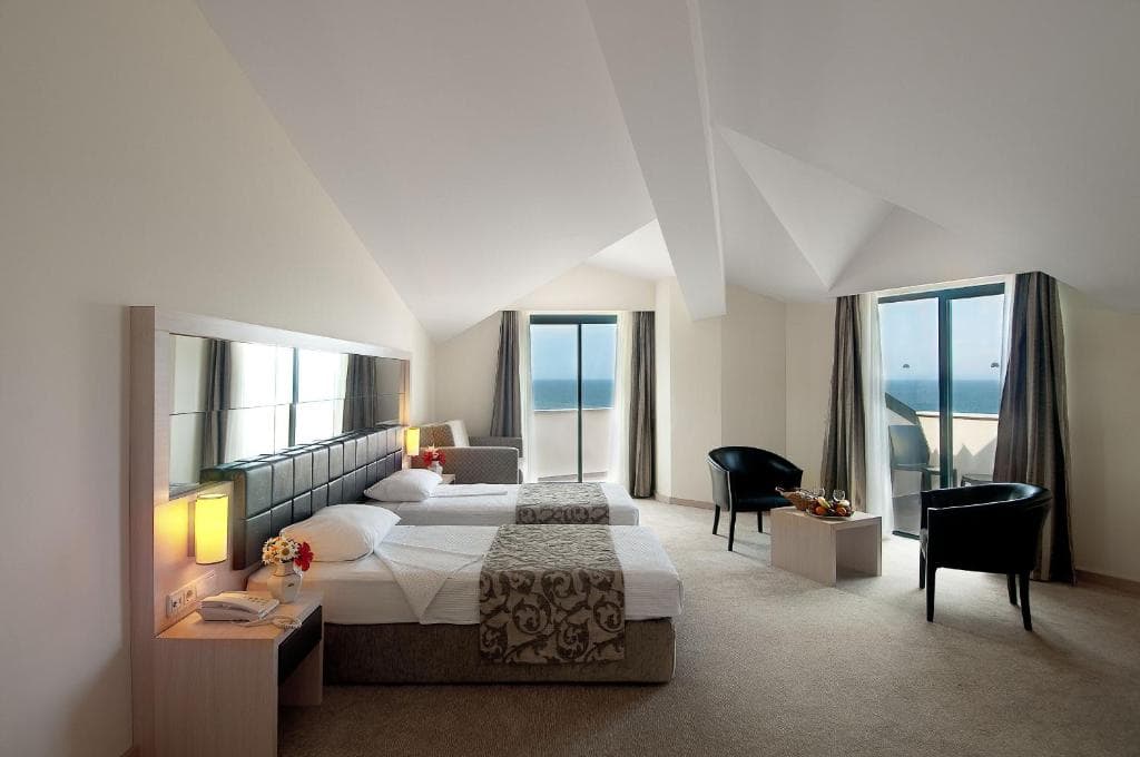 Golden Lotus Hotel - 20