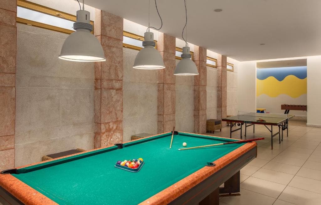 Golden Lotus Hotel - 79