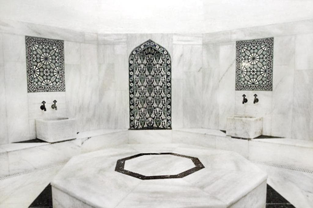 Golden Lotus Hotel - 82