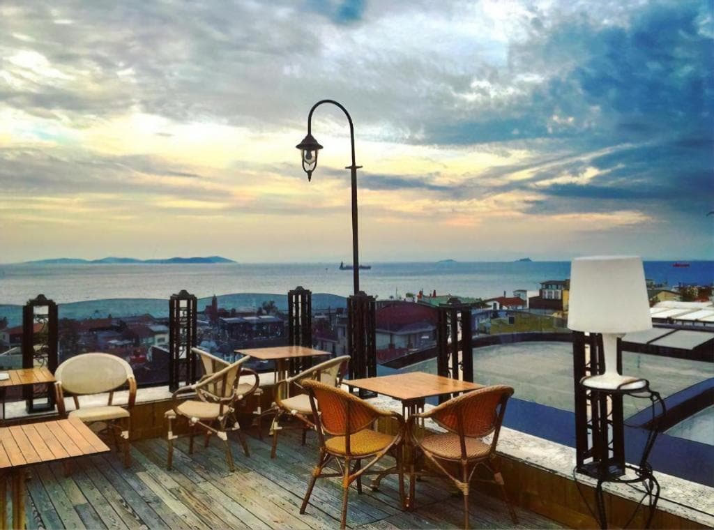 Glk Premier Regency Suites And Spa - 11