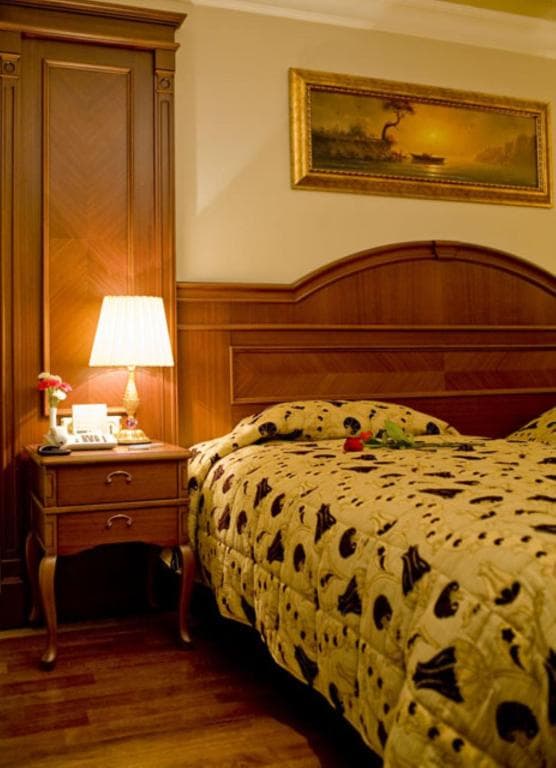 Glk Premier Regency Suites And Spa - 34