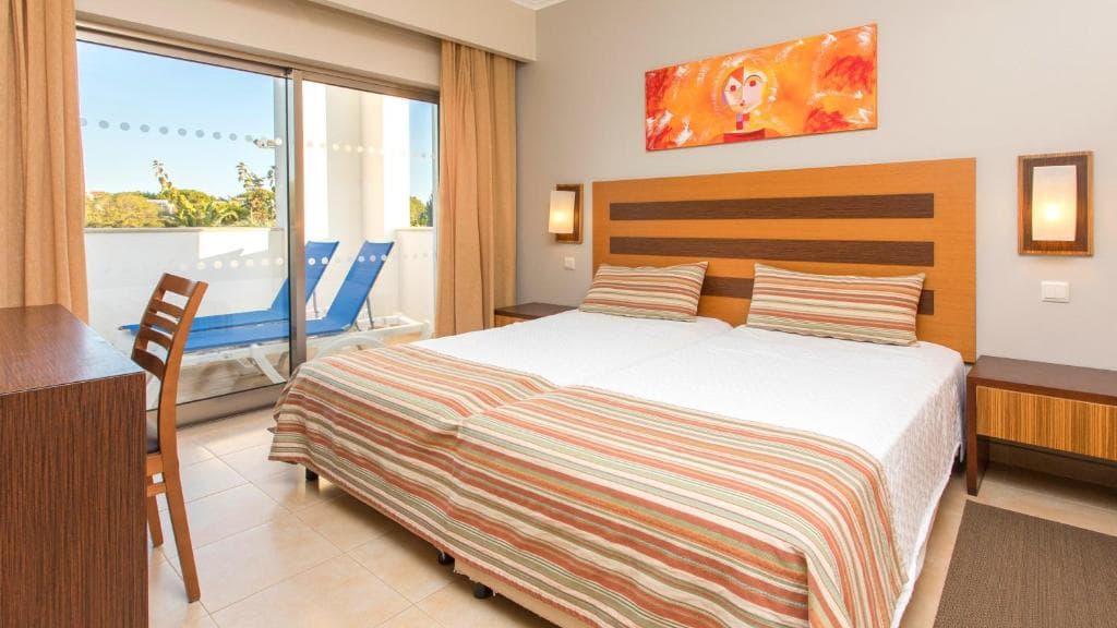 Alfagar Aparthotel - 10