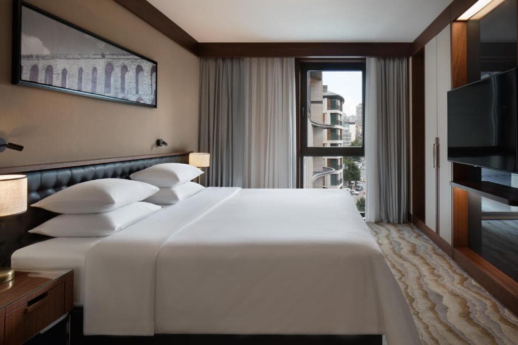 Sheraton Istanbul City Center - 23