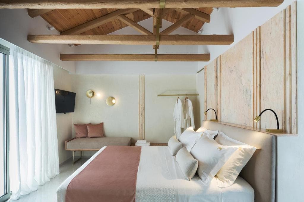 Mirabile Luxury Suites - 3