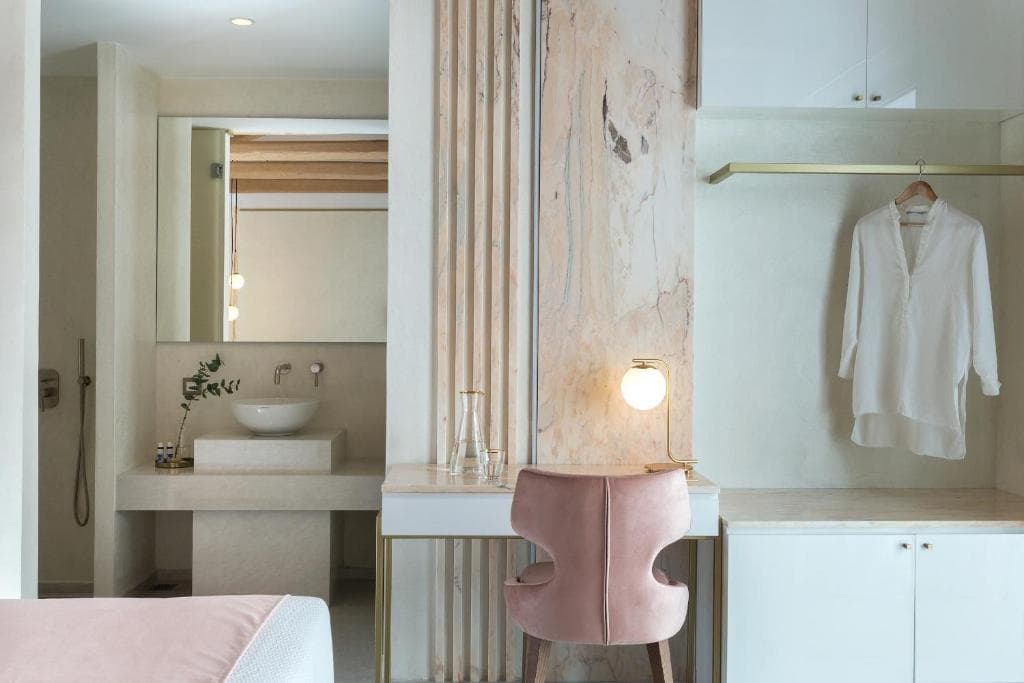 Mirabile Luxury Suites - 41
