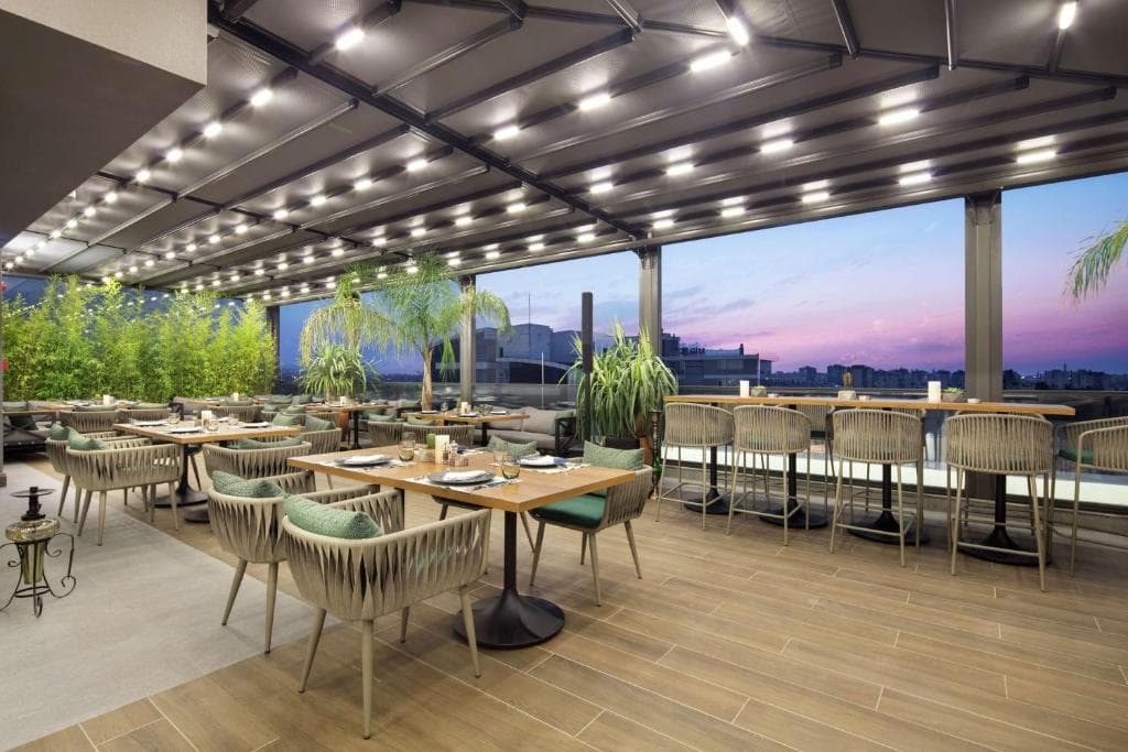 DoubleTree by Hilton Antalya City Centre - 17