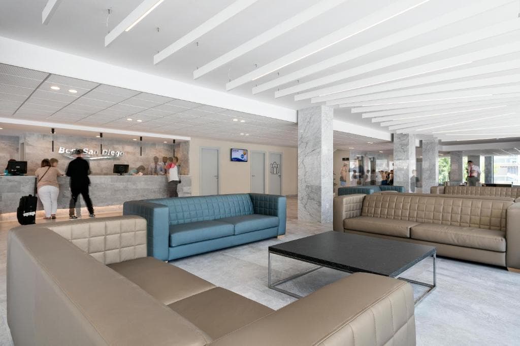 Barcelona - Best San Diego Hotel - 4