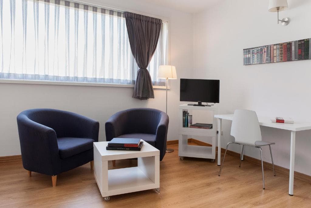 Aparthotel Atenea Barcelona - 25