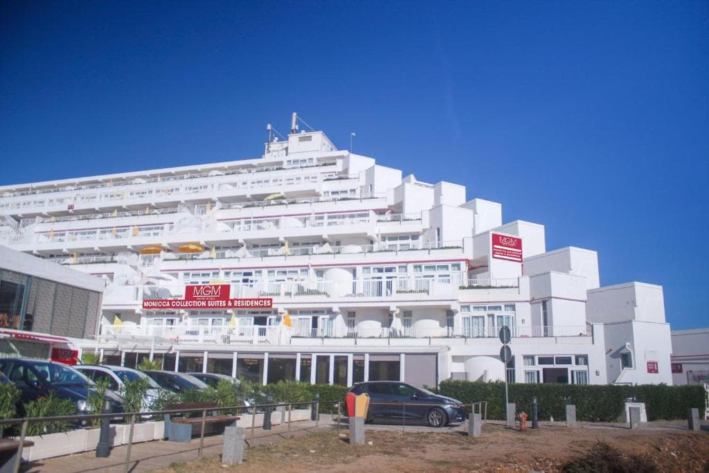 Monicca Collection Suites & Residences - 5