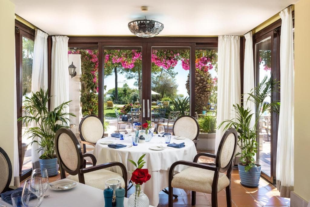 Pine Cliffs Hotel, a Luxury Collection Resort - 38