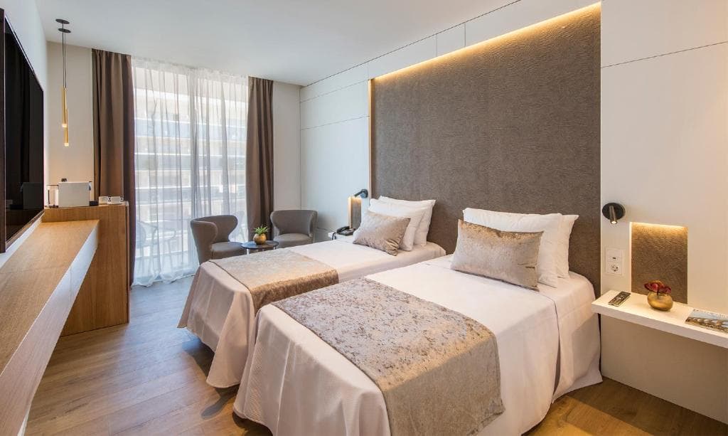 Barcelona - Golden Costa Salou - Adults Only 4* Sup - 18