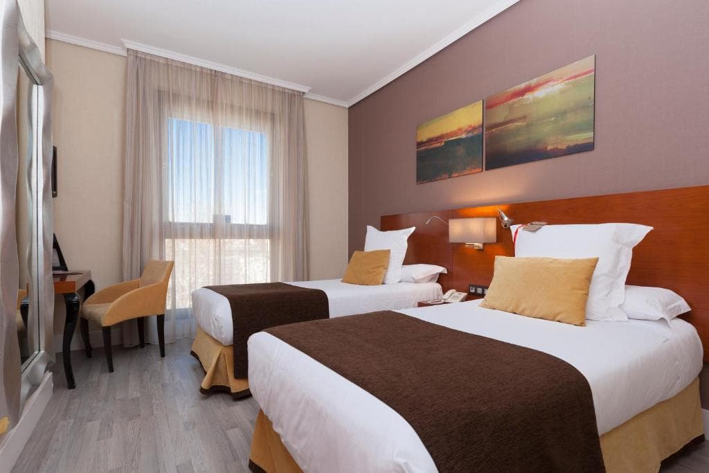 Hotel Puerta de Toledo - 9
