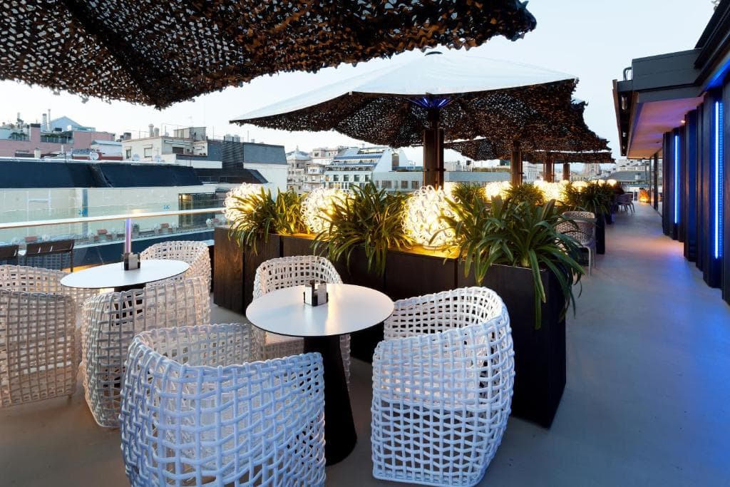 Hotel Condes de Barcelona - 11