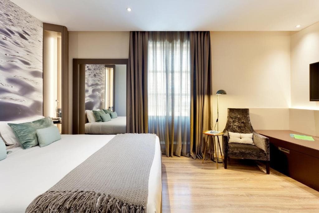 Hotel Condes de Barcelona - 13