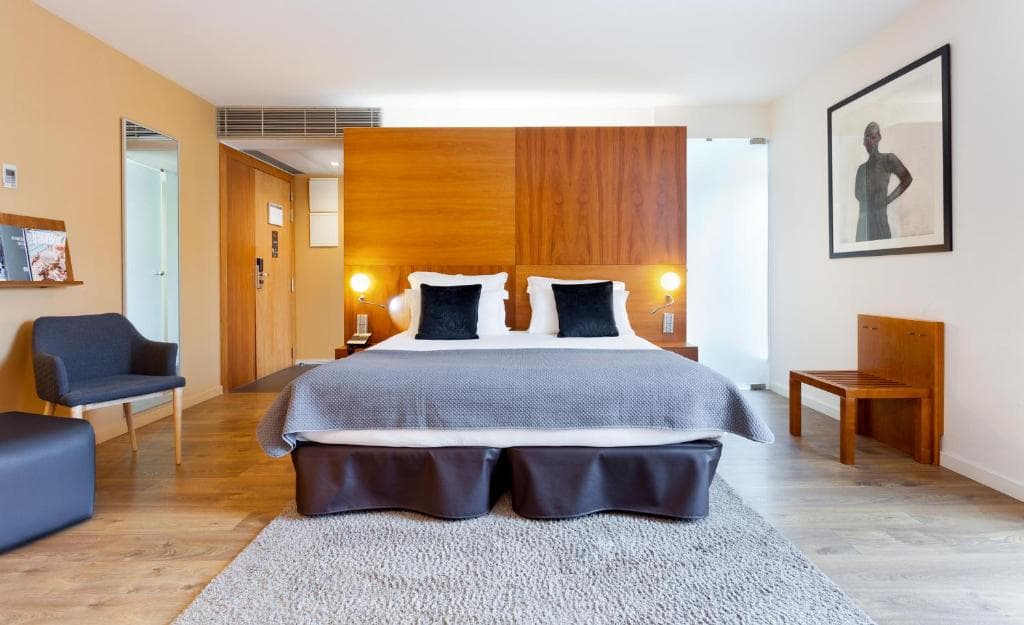 Hotel Condes de Barcelona - 14