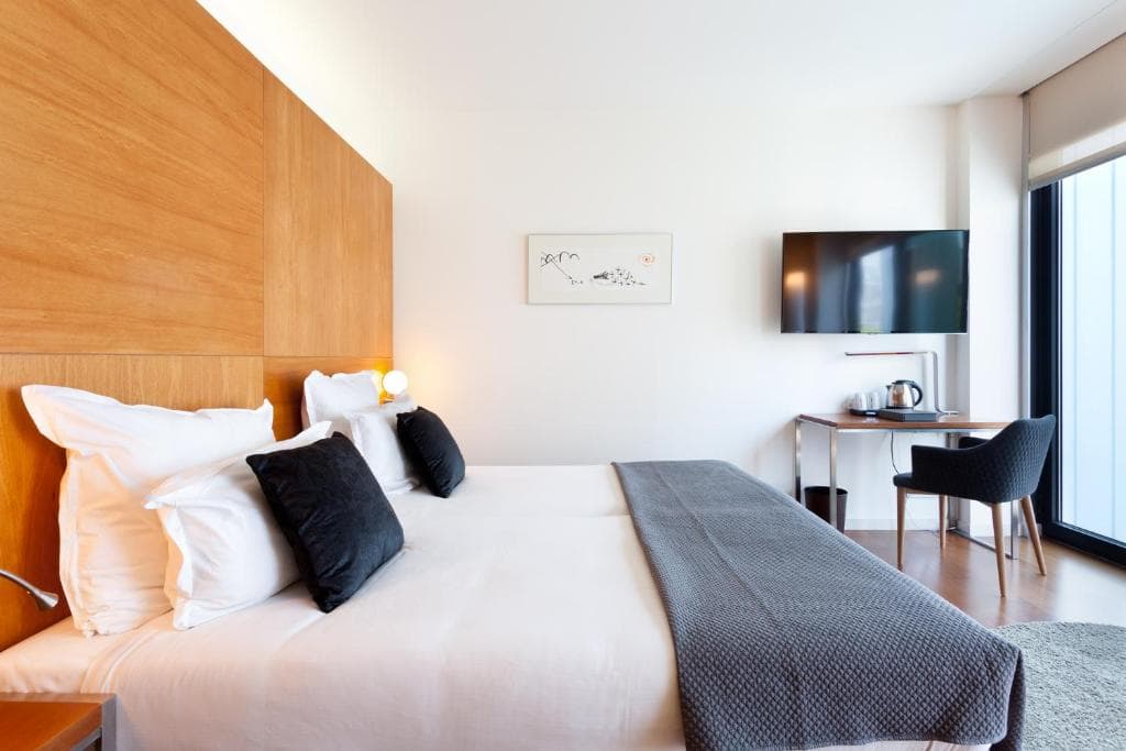 Hotel Condes de Barcelona - 44