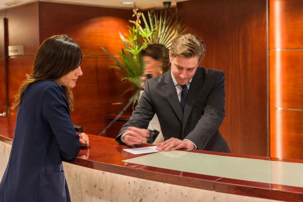 Aparthotel Mariano Cubi - 13