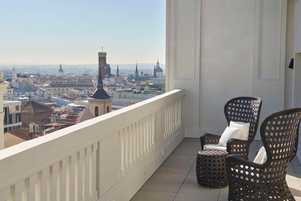 Hyatt Centric Gran Via Madrid - 12