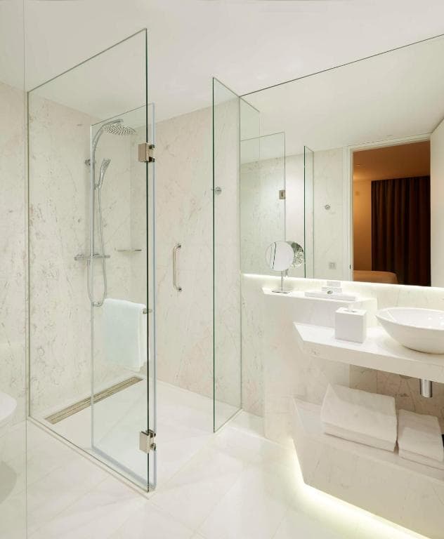 Hyatt Centric Gran Via Madrid - 19