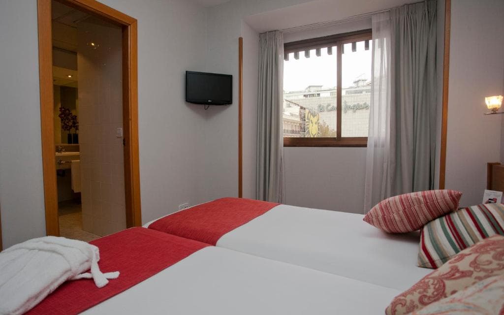 Muralto Madrid Princesa - 13