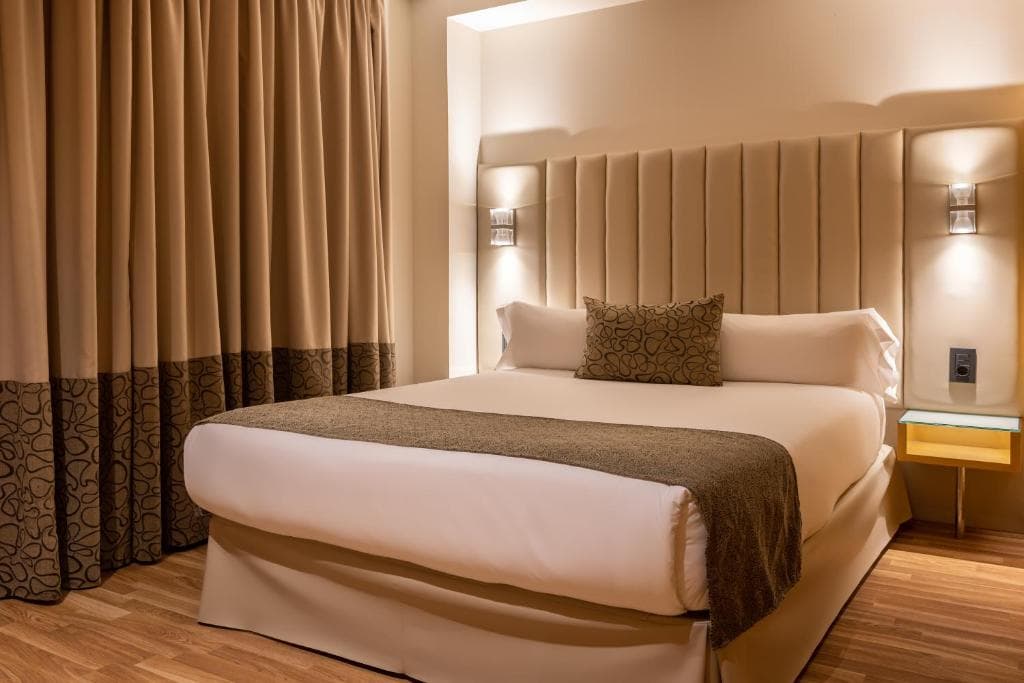 Hotel Sansi Barcelona - 10