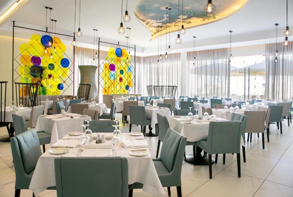 Vangelis Hotel and Suites - 59