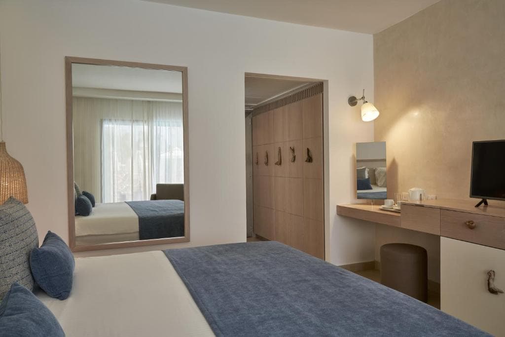 Atlantica Aeneas Resort - 34