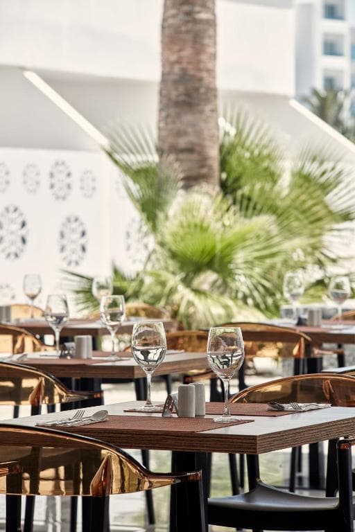 Atlantica Sancta Napa Hotel - 8