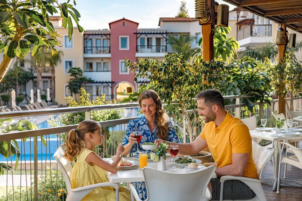 Hotel Louis Althea Beach - 9