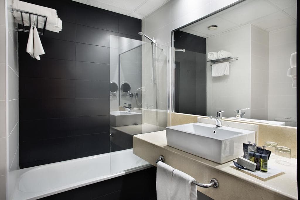 Hotel Chamartin The One - 3