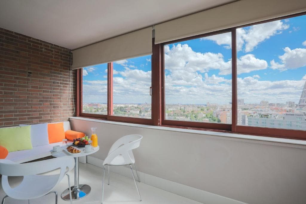 Hotel Chamartin The One - 25