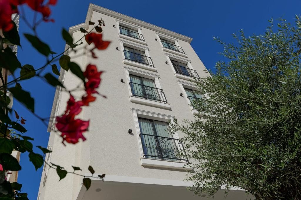 Hotel Central Vlore - 2