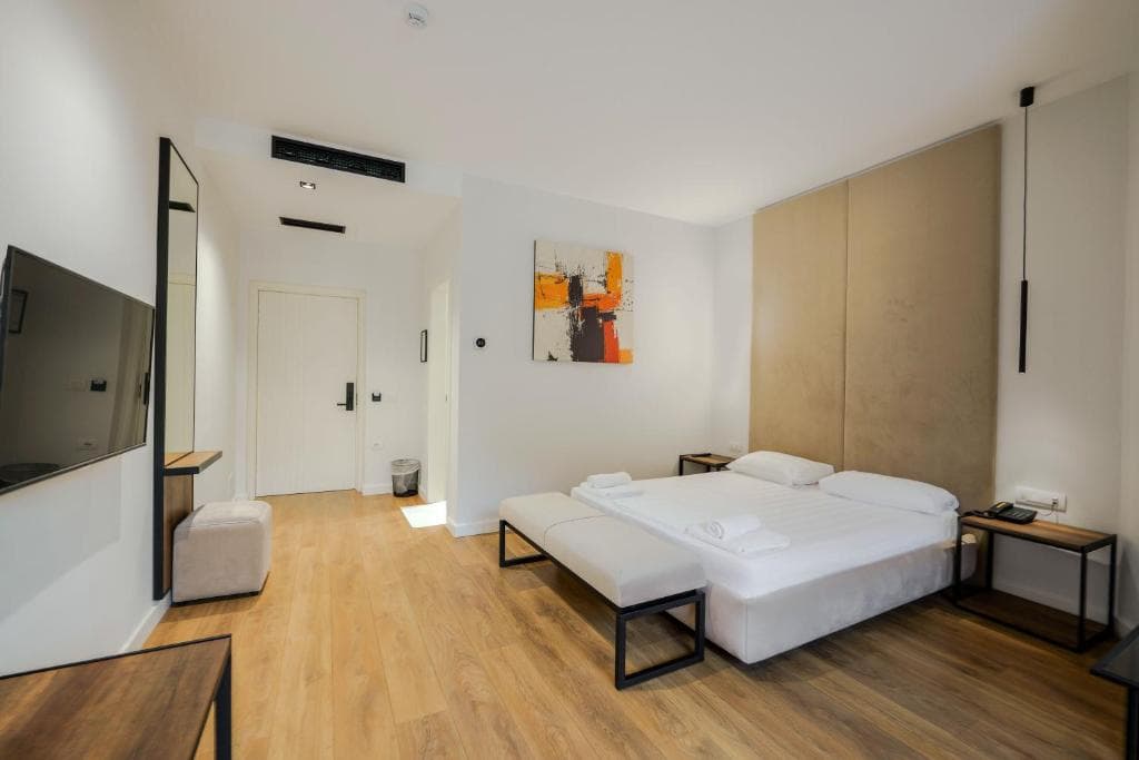 Hotel Central Vlore - 15