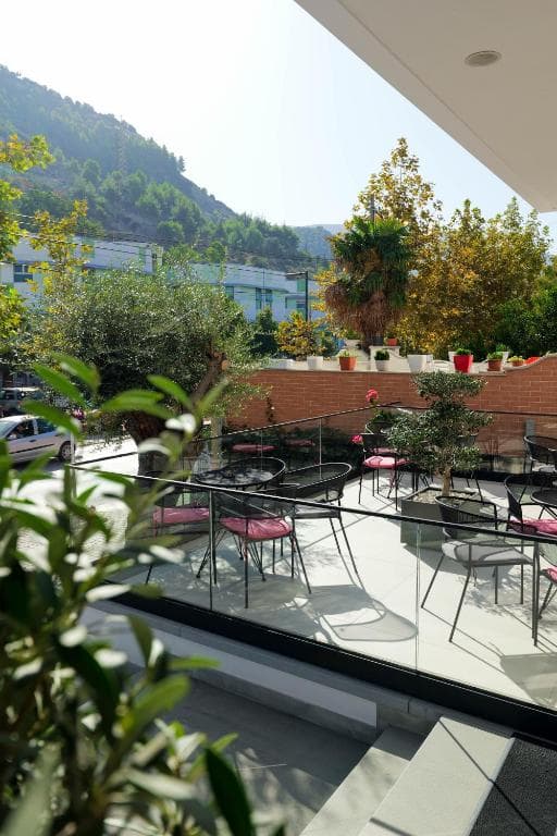 Hotel Central Vlore - 22