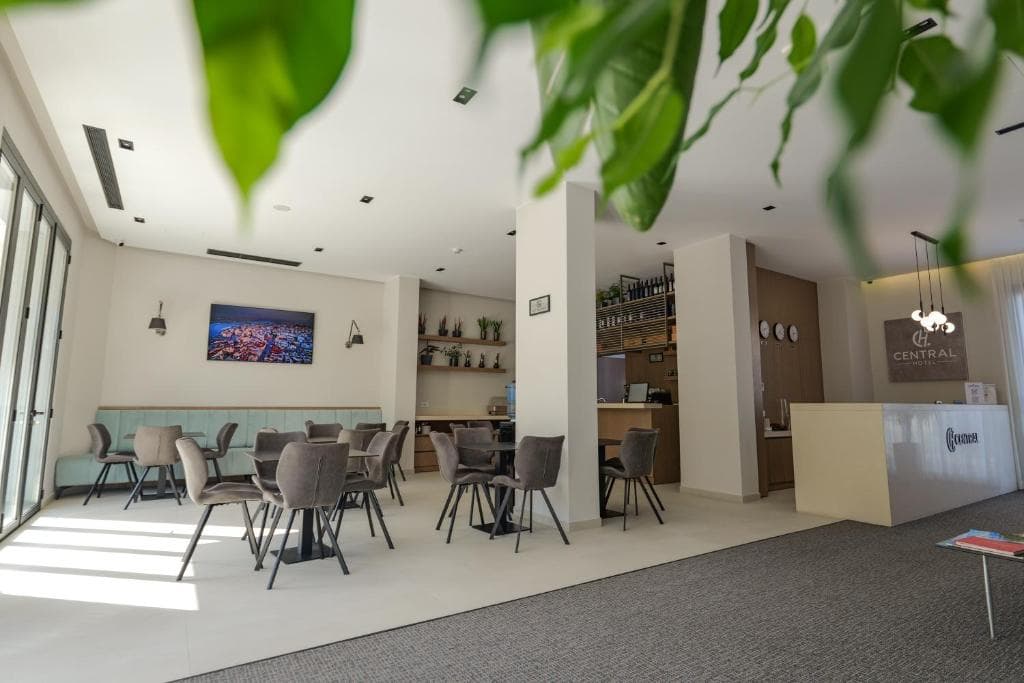 Hotel Central Vlore - 34