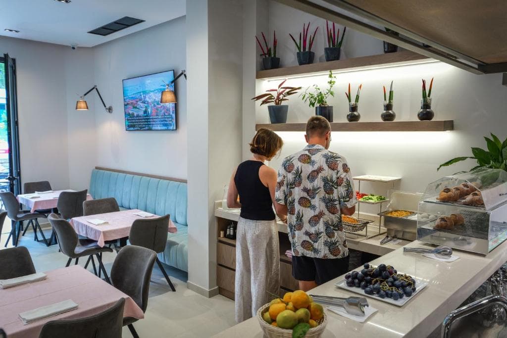 Hotel Central Vlore - 39