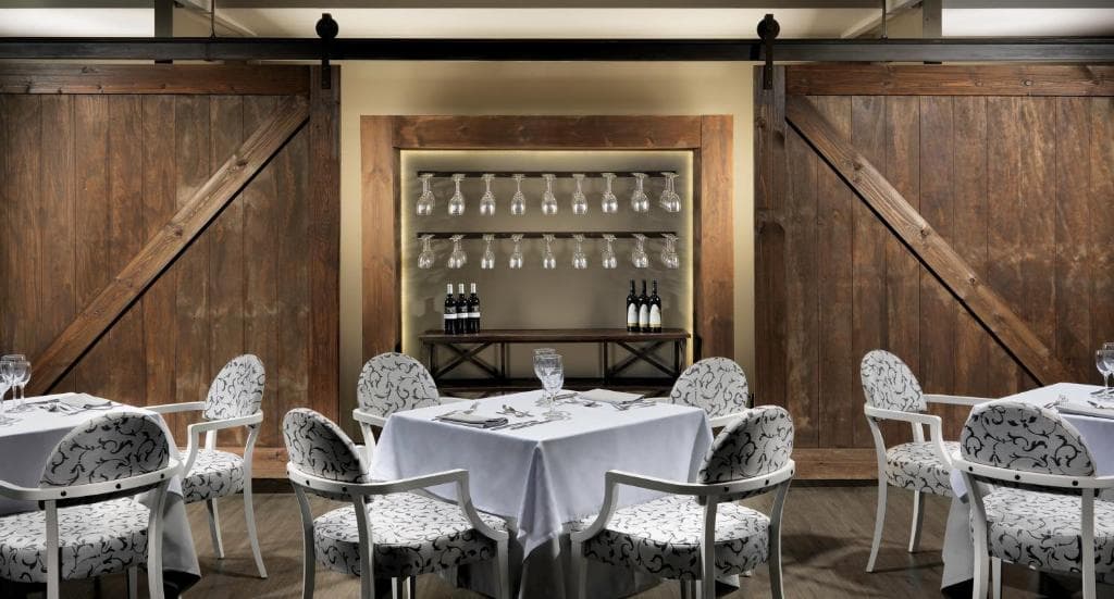 H10 White Suites - 28